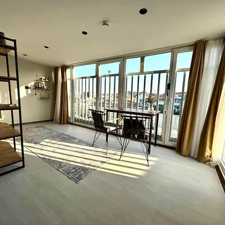 Apartman Nest Digital Nomad House