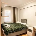 Nest Digital Nomad House * イスタンブール