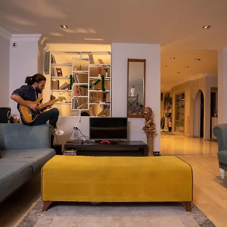 Apartment Fresh With A Balcony In A Digital Nomad House 08 Istanbul