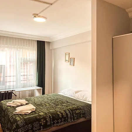 Nest Digital Nomad House *