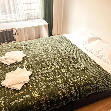 Nest Digital Nomad House アパート