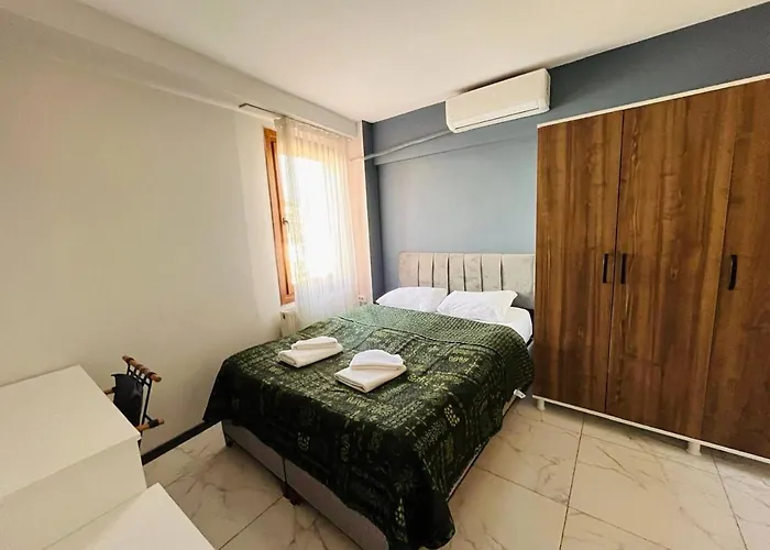 Nest Digital Nomad House アパート