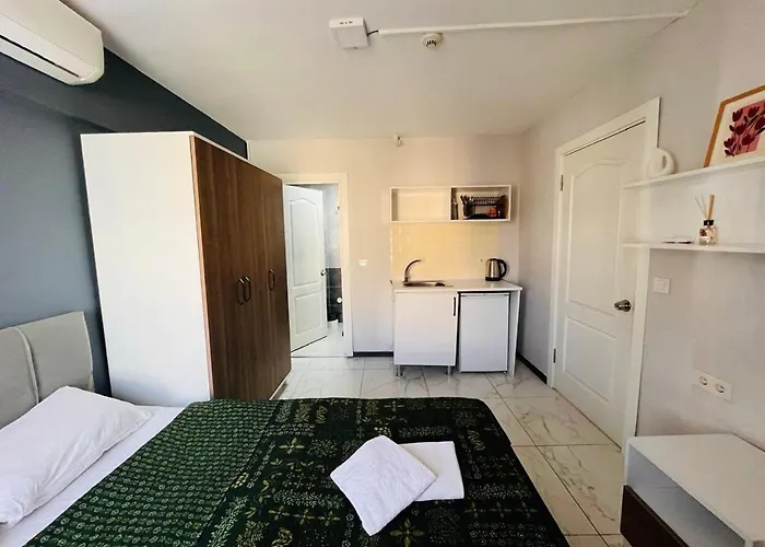 Nest Digital Nomad House アパート