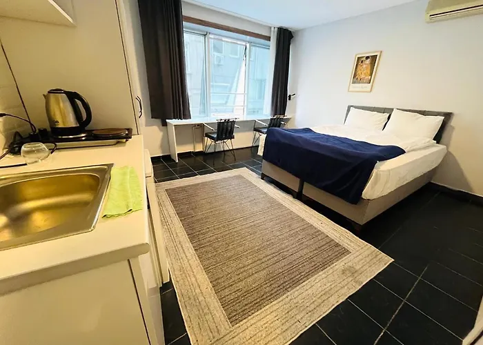 Nest Digital Nomad House *