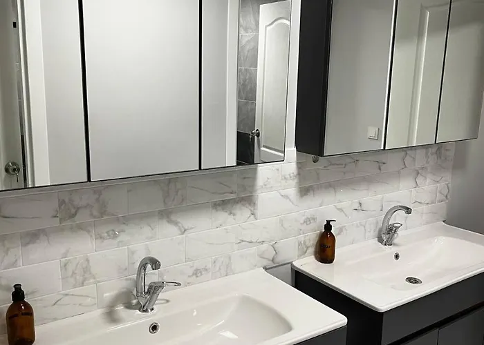 Nest Digital Nomad House *