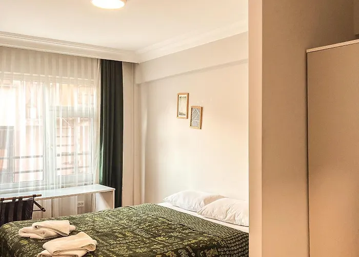 Nest Digital Nomad House *