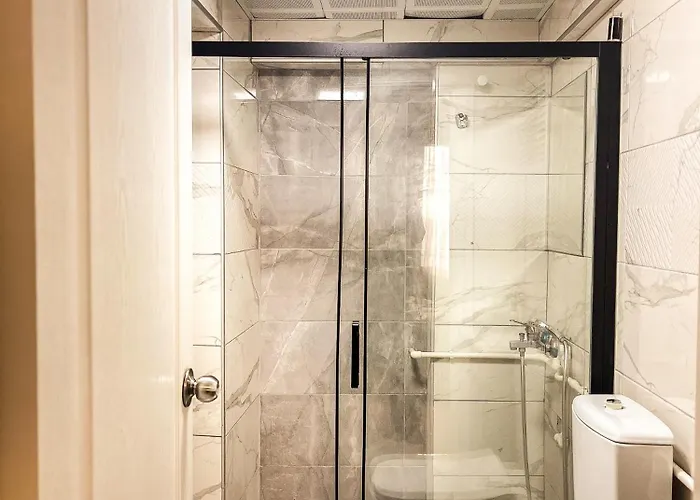 Nest Digital Nomad House アパート