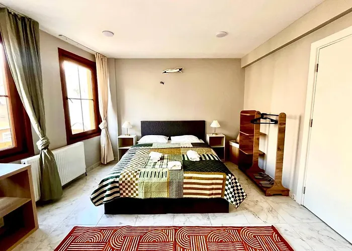 Nest Digital Nomad House