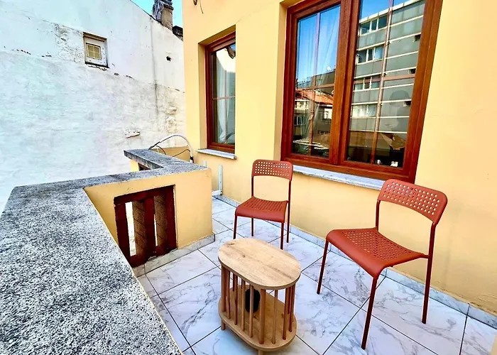 Nest Digital Nomad House *