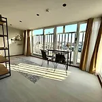 Apartment Nest Digital Nomad House